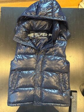 Aritzia Navy Blue Shiny Puffer Vest with Hood